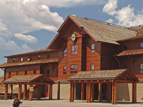 Old Faithful Snow Lodge Exterior photo